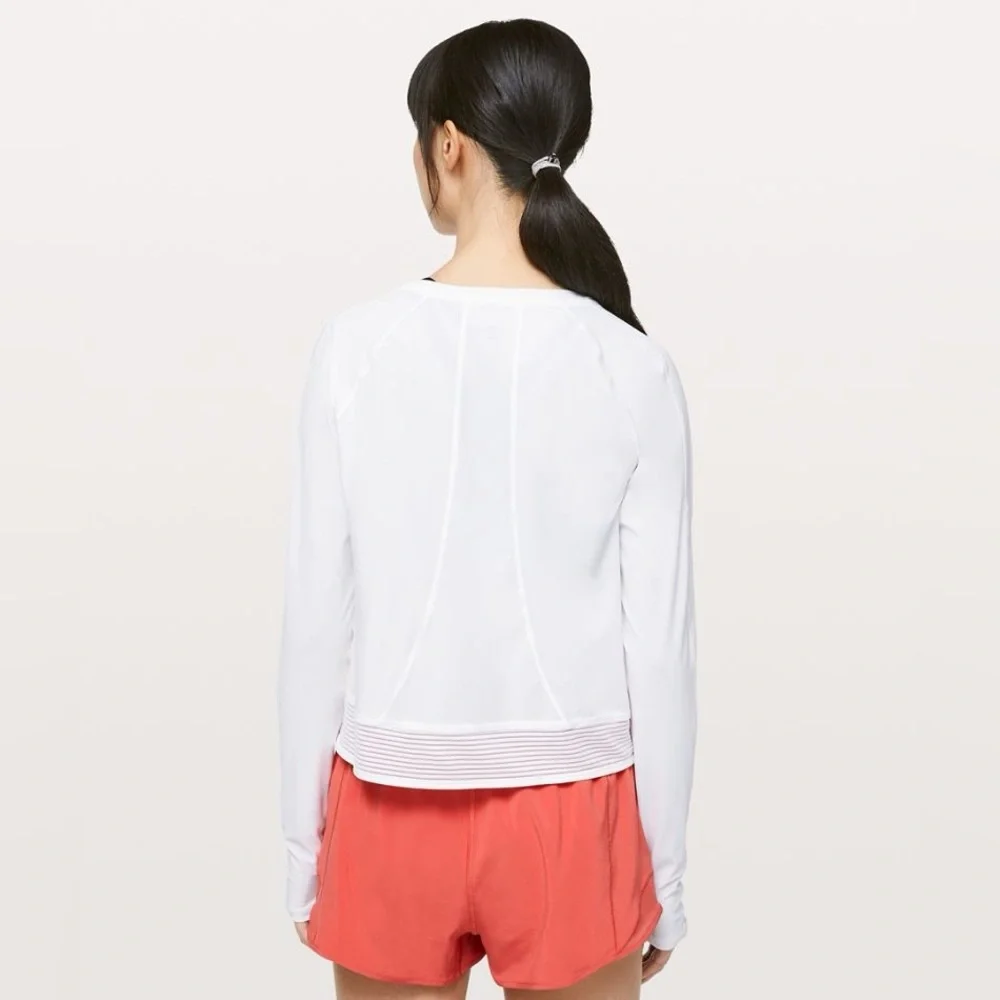 Lululemon Stripe in Stride Long Sleeve in blue | size small